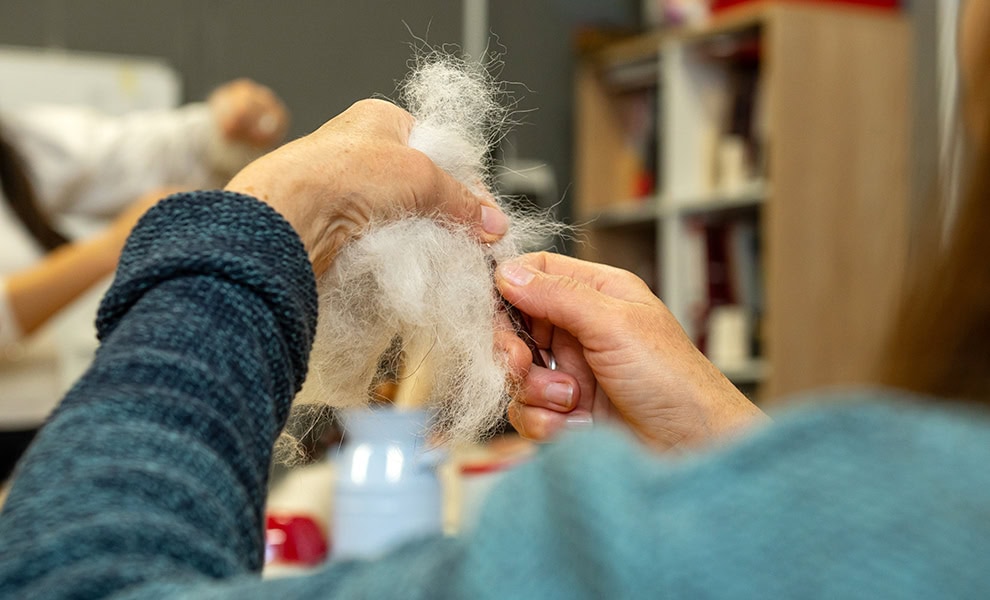 Crafting with uncarded wool