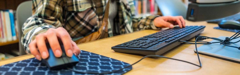 How to avoid big tech companies (and alternatives to try)